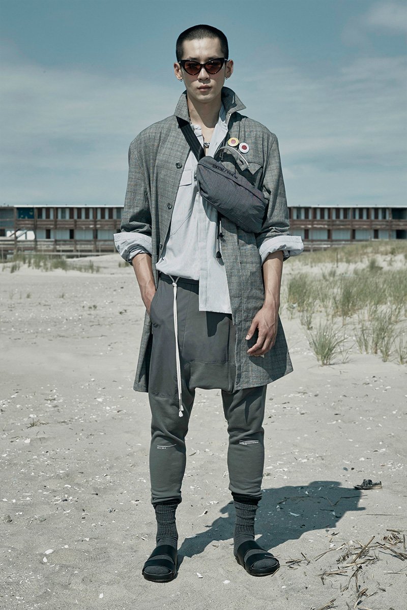 NEW YORK. Siki Im presented its Spring/Summer 2018 collection during New York Fashion Week. #NYFWM <a href="/sikiimstudio/">SIKI IM</a> fuckingyoung.es/siki-im-spring…