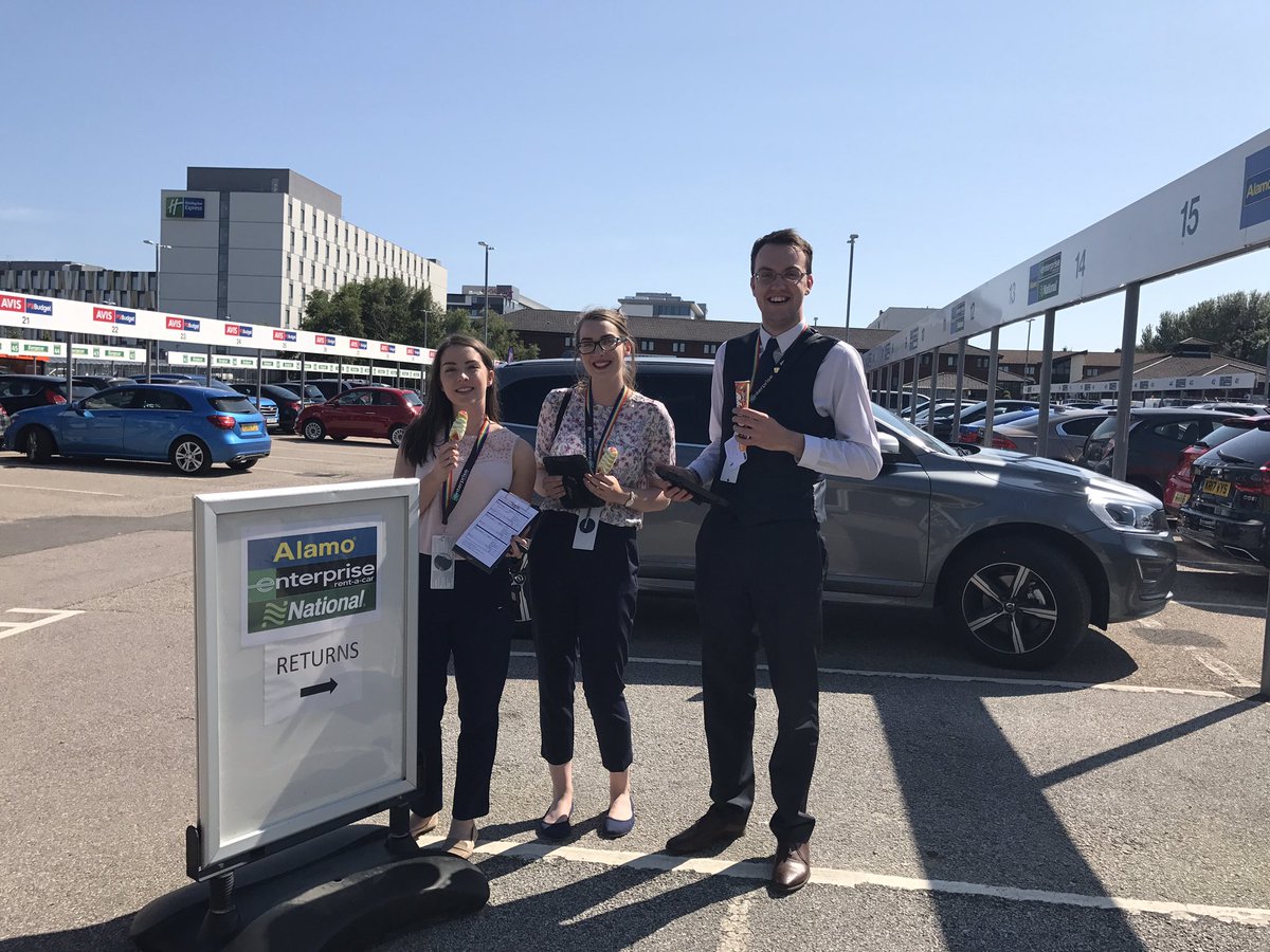 _millielow's tweet image. #SC29 keeping cool in the heat today, sun cream and all⭐️ #ERACscotland #dreamteam #teamworkmakesthedreamwork