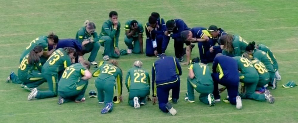 KassNaidoo's tweet photo. Unity in diversity! We are proud of your fighting spirit and your incredible humility 💚💛 #ProteasWomen will rise again! #WWC17 #AlwaysRising https://t.co/nvHevb12e8