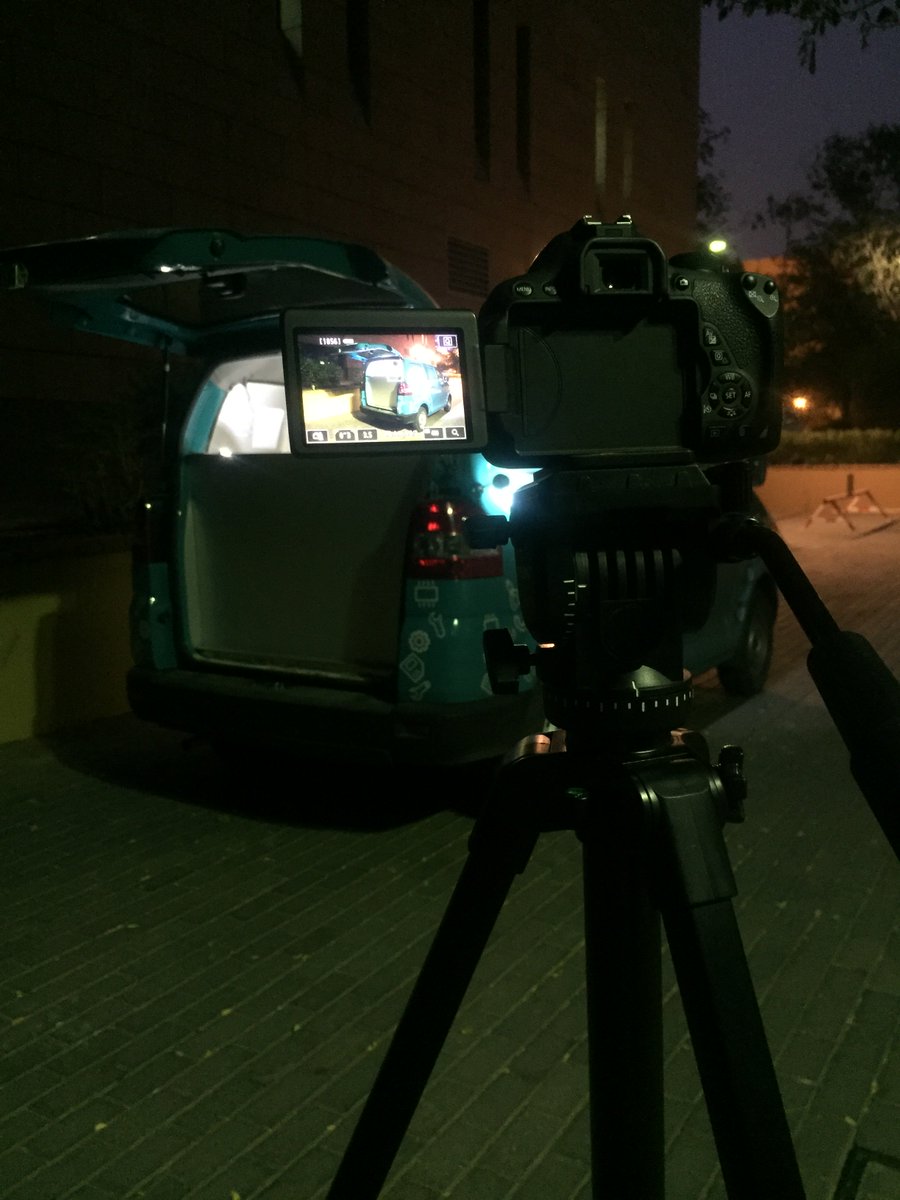 360shotsa's tweet photo. لقطة خلال عملنا لشركة تصليح شاشات متنقلة .. 🔧⚙️📲 https://t.co/GBQFFWRmKJ