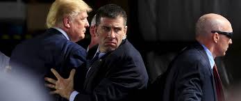 IndivisibleSYV's tweet photo. The fact that @DonaldJTrumpJr &amp; @POTUS DT would blame our amazing #SecretService for not stopping THEIR crime-of-choice
is #Apauling &amp; #Bad https://t.co/VlgSnHeqSO