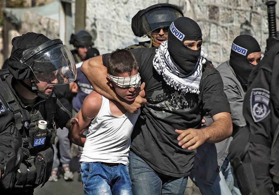 GrupFetih's tweet photo. Ey Müslüman ! 

Kudüs ve Mescid-i Aksa senin sorunun değilse, hangi şey senin sorunundur?

#FreeQuds https://t.co/C8x3v3xE2U