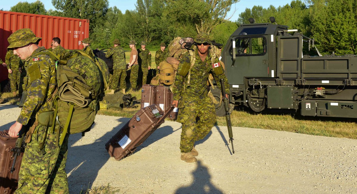 CanadianArmy's tweet photo. Members of the #3PPCLI currently on #OpREASSURANCE, Papa Air Base in Papa, #Hungary in preparation for participation in Ex #SWIFTRESPONSE https://t.co/ZhC6ZTKZiG