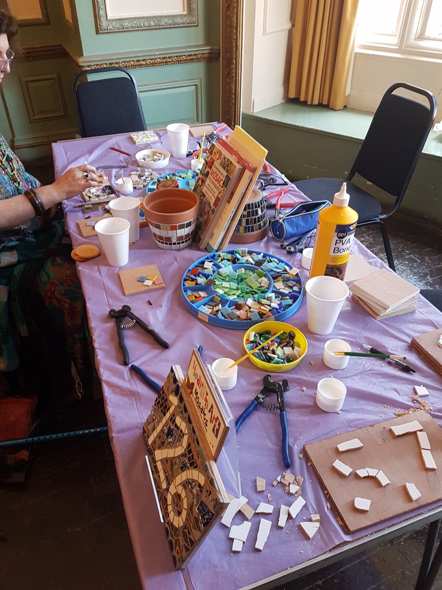 HeartInArt_UK's tweet photo. Come and join in #Artweek with timebank #gettingpeopleout #makingmosaics #sewing #shoelacemaking  #Wellbeing https://t.co/U4m09vc4D5