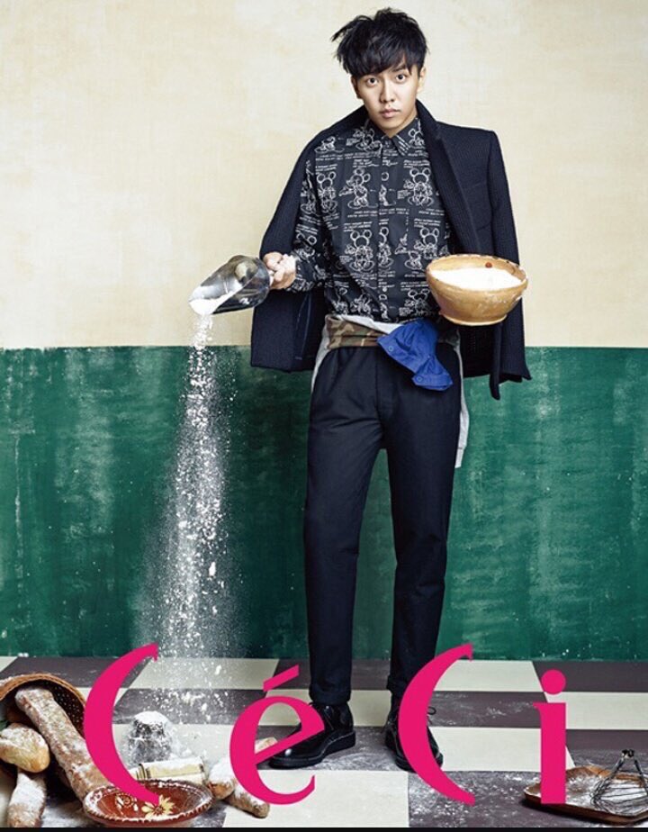 yourbananamilk_'s tweet photo. พ่อลูกที่แท้จริง ถ่ายCeCiเหมือนกัน ใส่เสื้อลายเดียวกันอีก พ่อซึงกิลูกเซอุน 555555555555555555555555555555555 https://t.co/kVNgwSdGx4