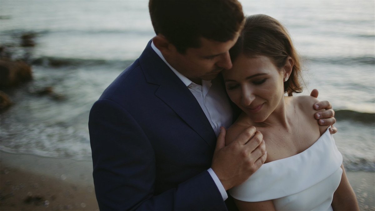 hellotomorrow's tweet image. What’s this? A surprise wedding?! blog.hellotomorrow.ca/blog/2017/7/ch…