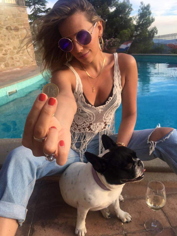 FashionHandi's tweet photo. https://t.co/uLzBPXqgki
 #eurochallenge #1euro1selfie #fashionforall #fashionhandi #fashionhandichallenge #SoyezFH
@Handicap_fr @JPGaultier https://t.co/w8xEOHvzyP