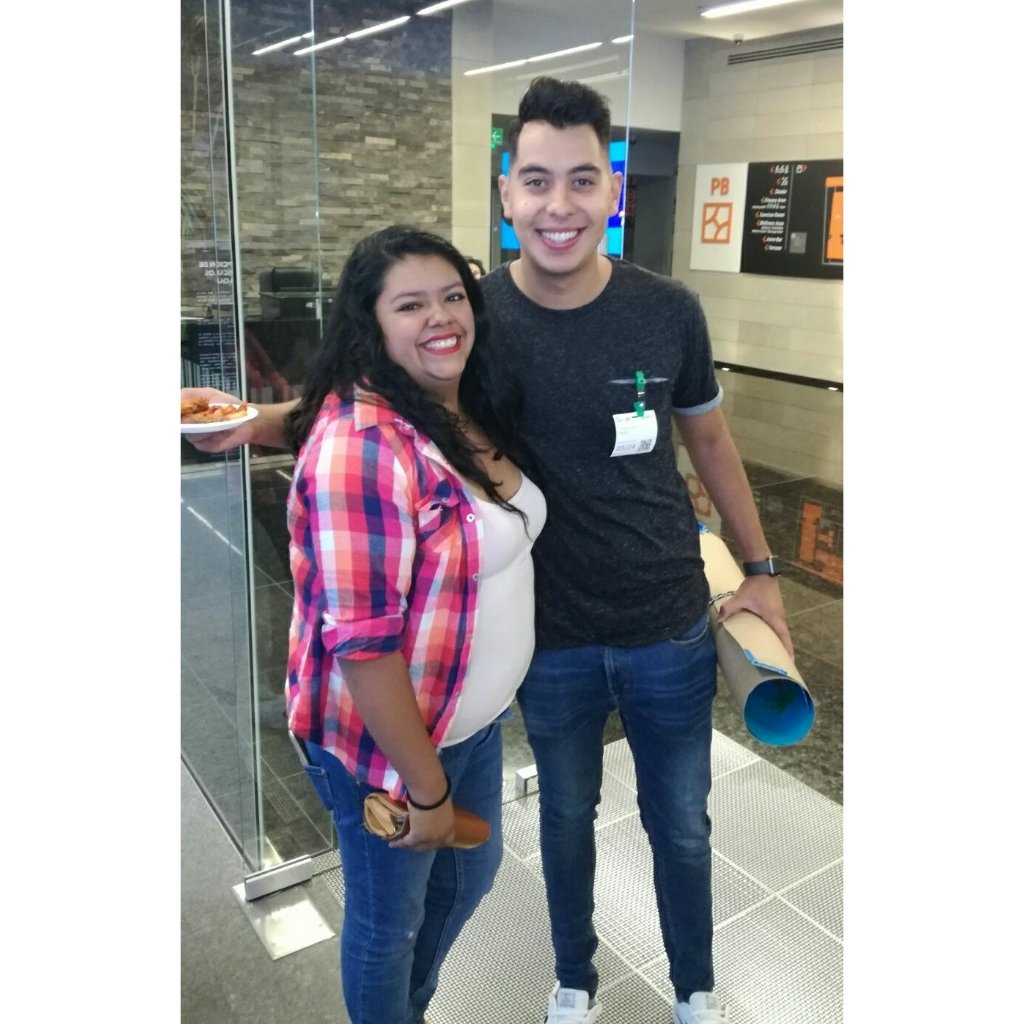 anitaangeles319's tweet photo. Te amo @serch_pr ❤ muchas felicidades
Vas a llegar muy alto #Ivansfull500K https://t.co/F3rB9pQ9Gy