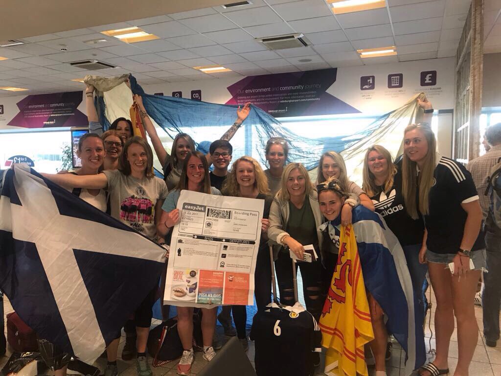 jomurphy92's tweet photo. Ready to board for @UEFAWomensEURO @ScottishFA ready to face @Lionesses #annasarmy https://t.co/COECGCn81j