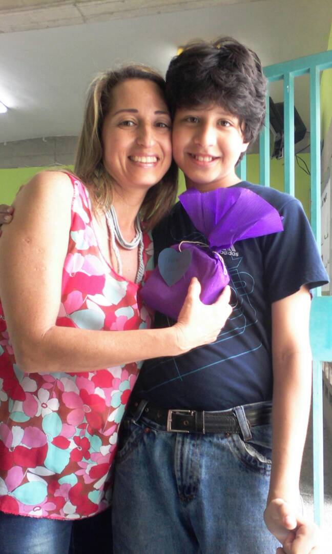 EnkiVzla's tweet photo. RT AREKRUNA: URGENTE  URGENTE NIÑO EXTRAVIADO CON ASPERGER sororita VandarX1 marupita sorocaima1515 GuselchePereyra https://t.co/pLKstumMc0