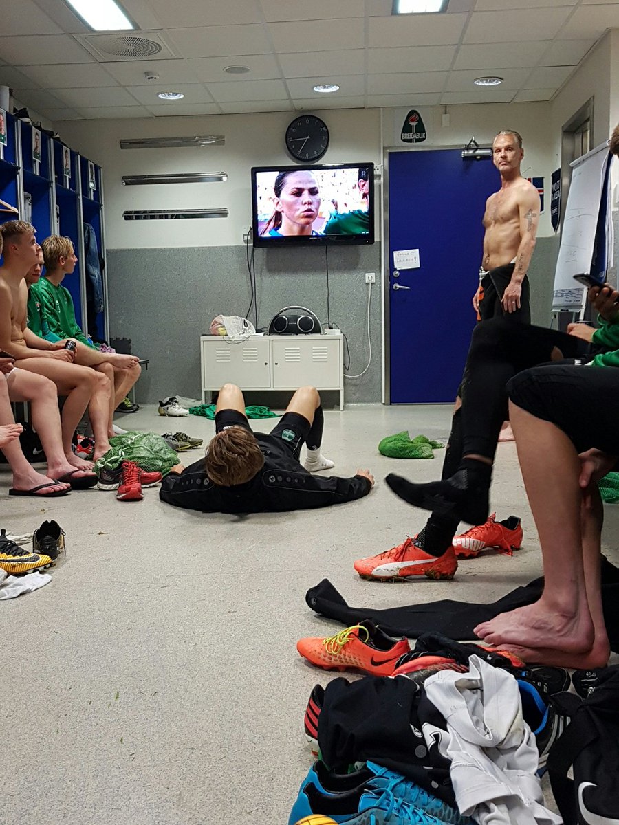 Áfram Ísland 👏 #klefinn