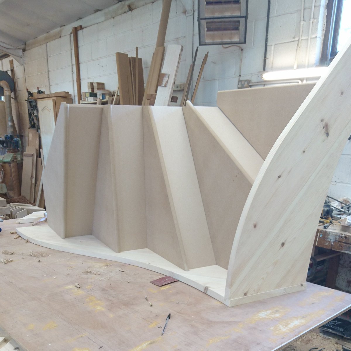 Paul_Bicker's tweet photo. The day job....#joiner #masterjoiner #woodwork https://t.co/4sCe41hZKd