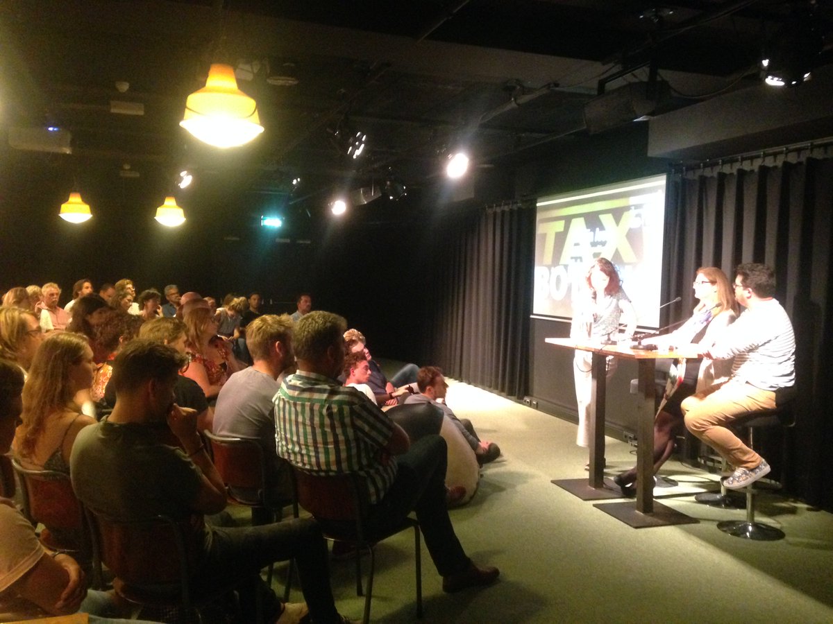 maraverda's tweet photo. Volle zaal @De_Zwijger tijdens de vertoning van #taxibotsing van @FransBromet met nagesprek met chauffeurs en @martijnarets, @RathenauNL https://t.co/DL65iMQ7zh
