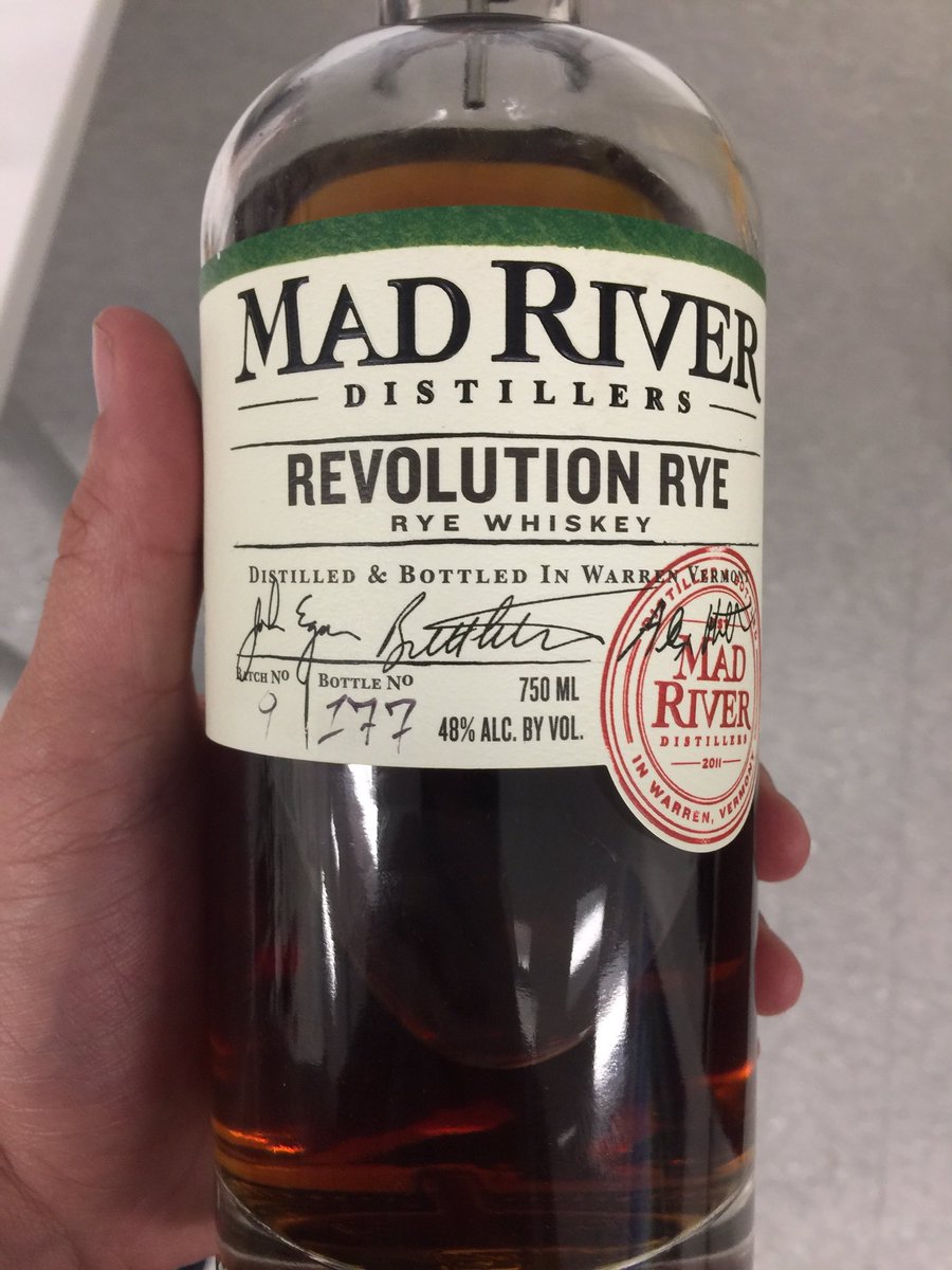 Erratic_MindSet's tweet photo. Mmmm notes of chocolate and coffee with cream and sugar. New favourite afternoon whiskey. https://t.co/XSYfSSDyE4