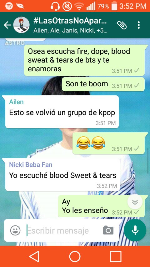 minhonflowers's tweet photo. Como que la amo, pero nO PODES DECIRME ESO.
Igual las amo a mis bebas. https://t.co/tqDEmuEf03
