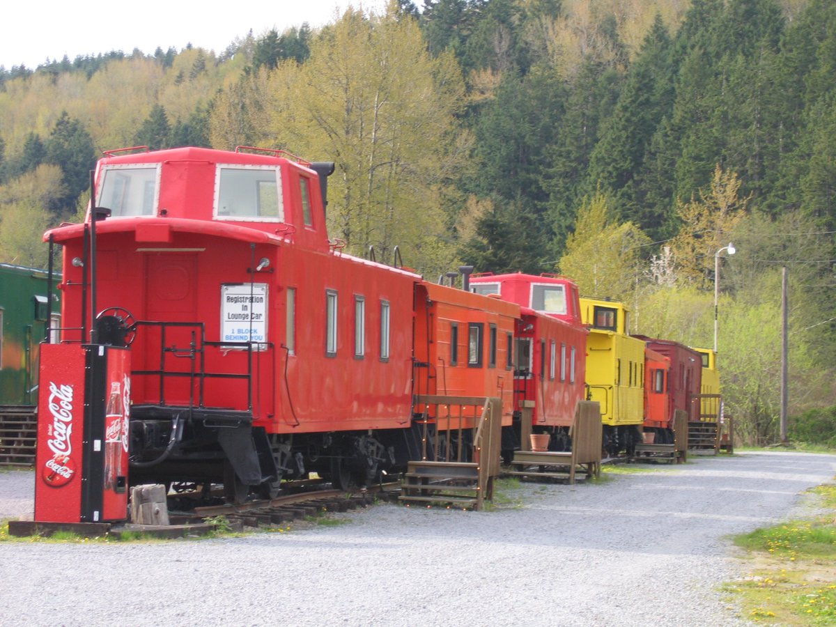 Visit Rainier tweet media