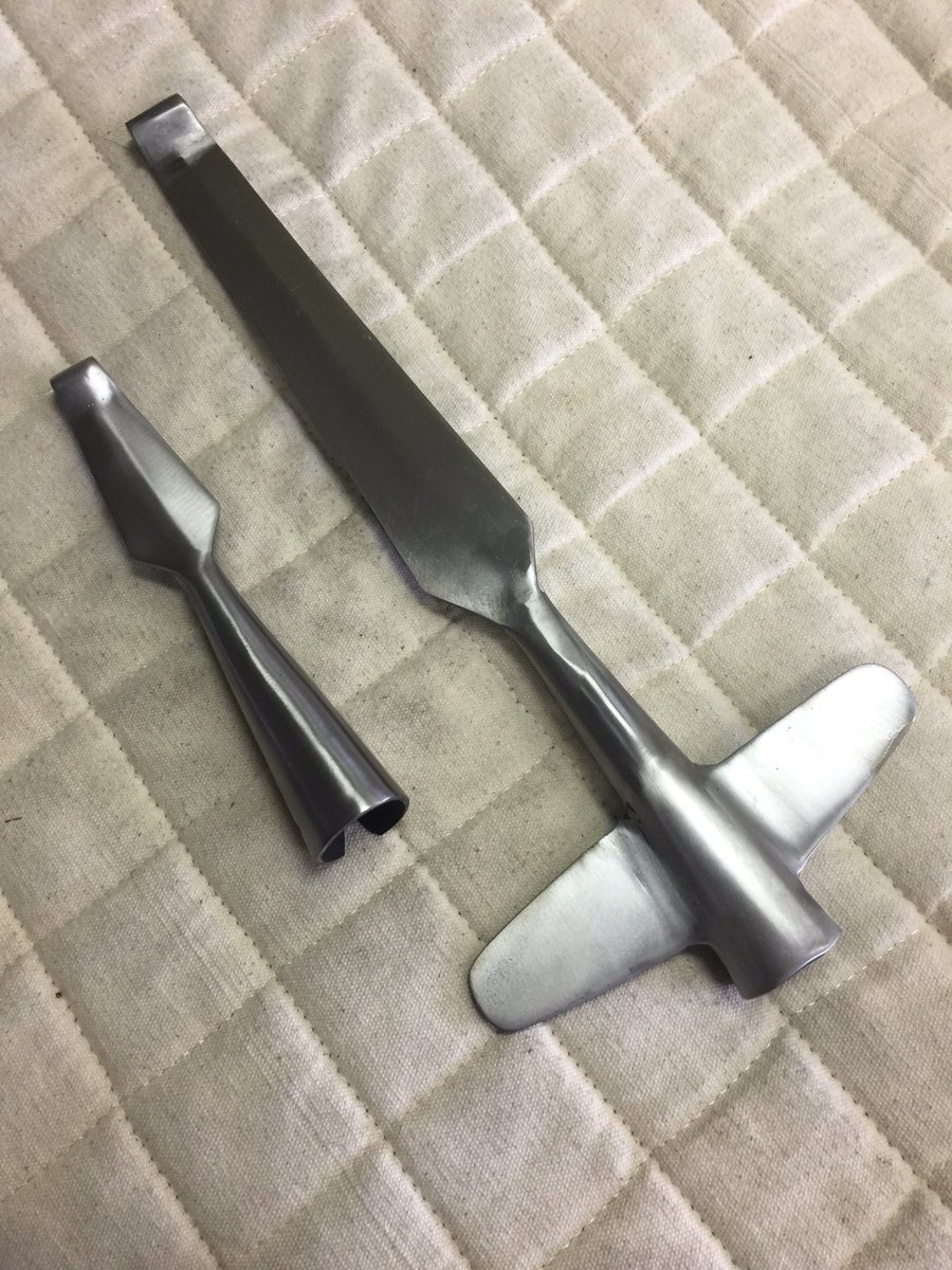 WeSellSwords's tweet photo. Two new blunted #spear head designs we recently got in stock at the request of one of our local #reenactment groups. #yyc #callgary https://t.co/fH13g556R4