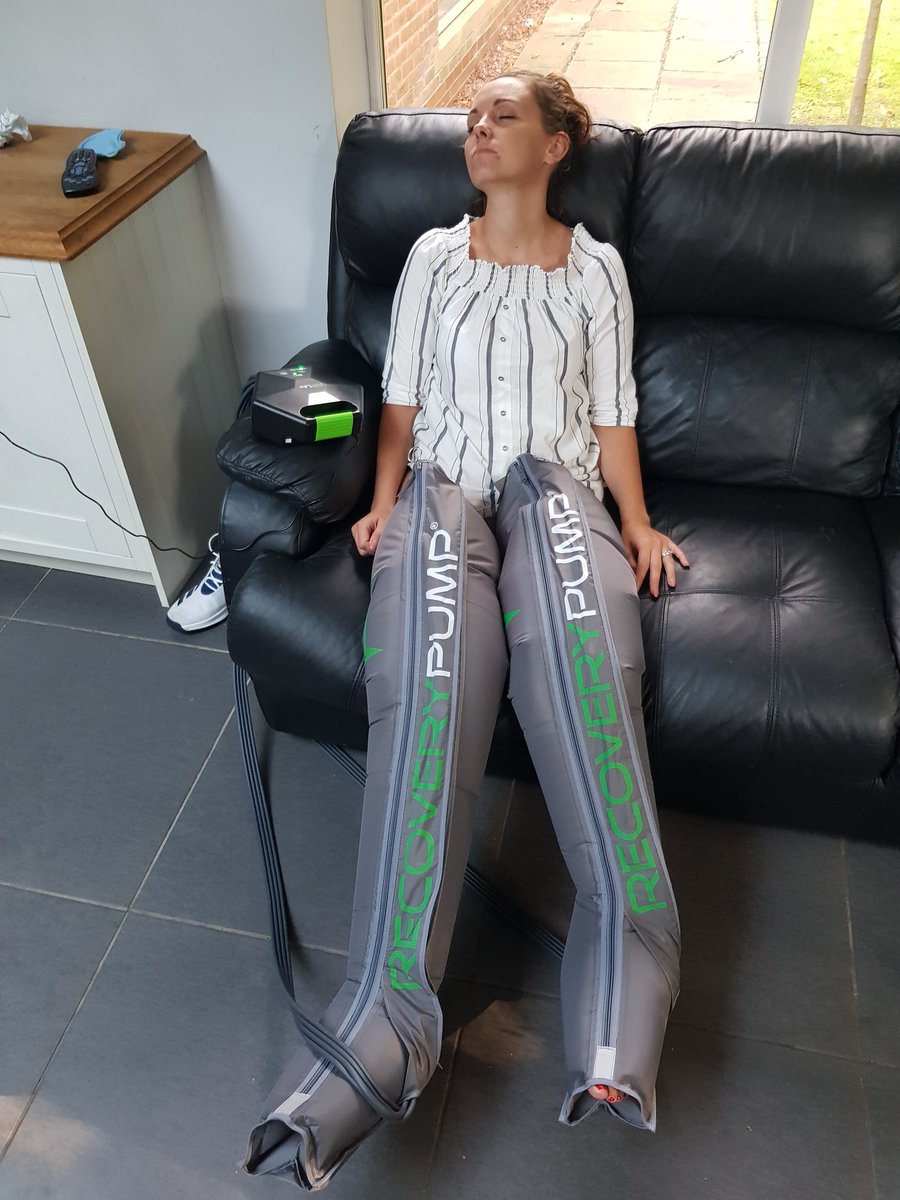 Dimster23's tweet photo. When your wife is feeling the pre season more than u 😂😂 https://t.co/xH9EtbNNnb