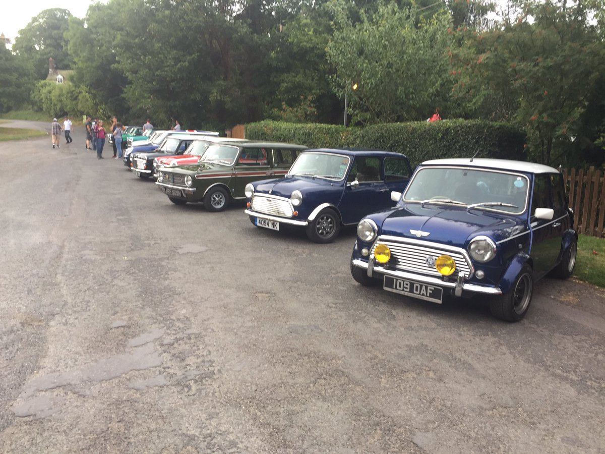 heroyoshimoto's tweet image. Hero has come out for the evening with his @britishminiclub friends