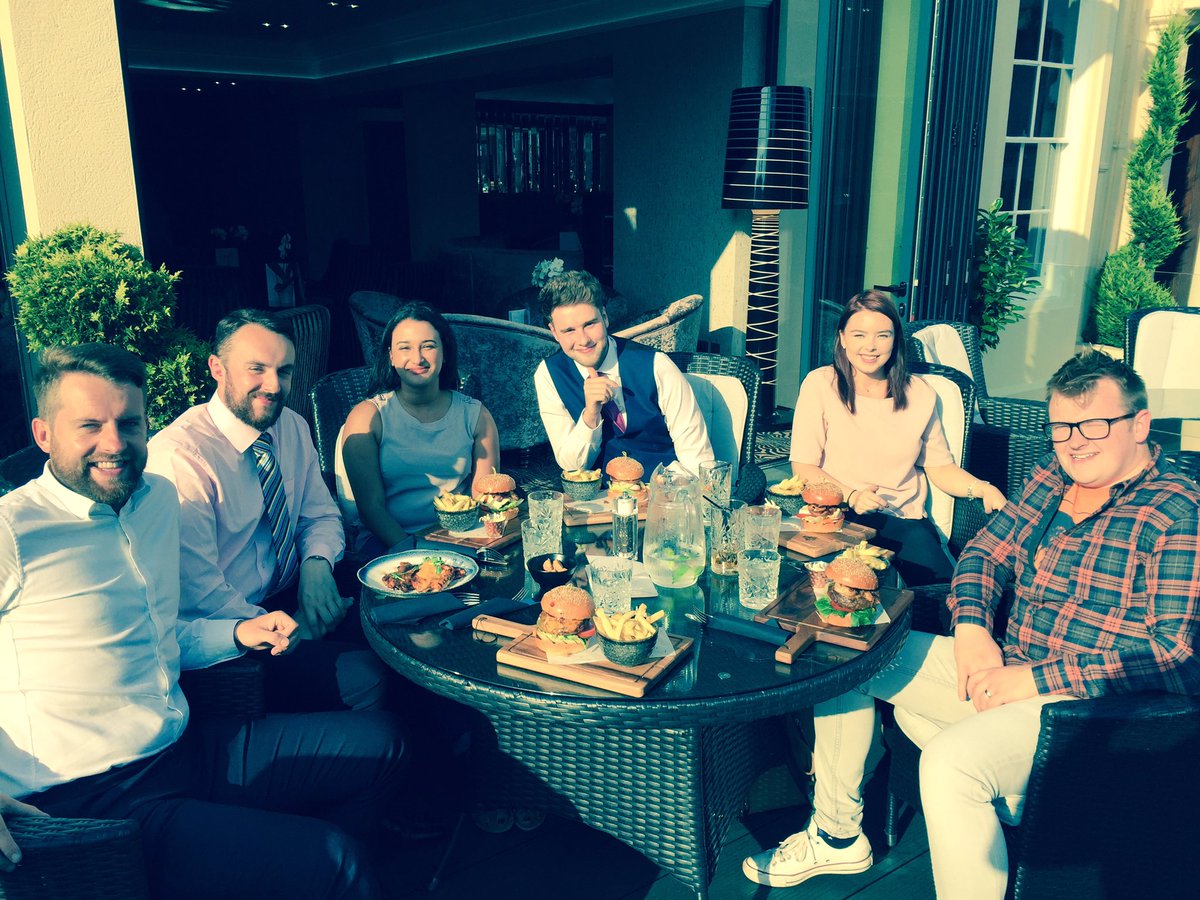 GrahamAndoErac's tweet photo. #ERACScotland #MakeItHappen - SCE new starts - the future talent! 👌💪😎🍾☀️️ https://t.co/NnujXmWF1V