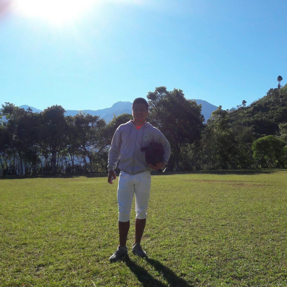 mayertrochez's tweet photo. #NuevaFotoDePerfil https://t.co/mfLRskL6Iq