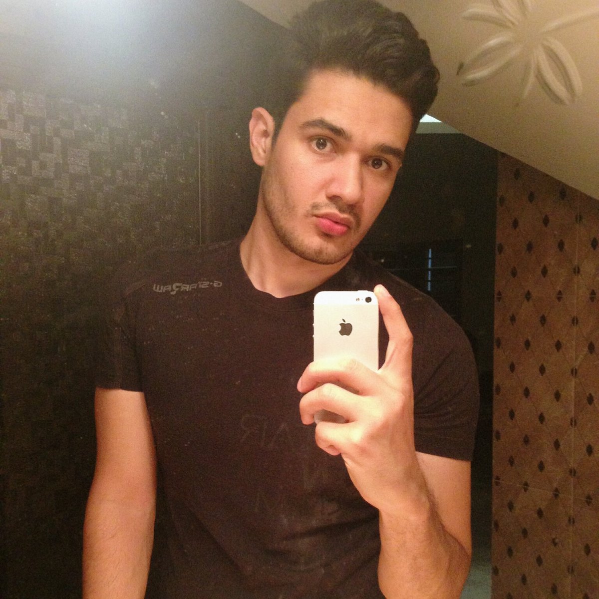 freddydemrahc's tweet image. Soy un buen error. ¡COMÉTEME!