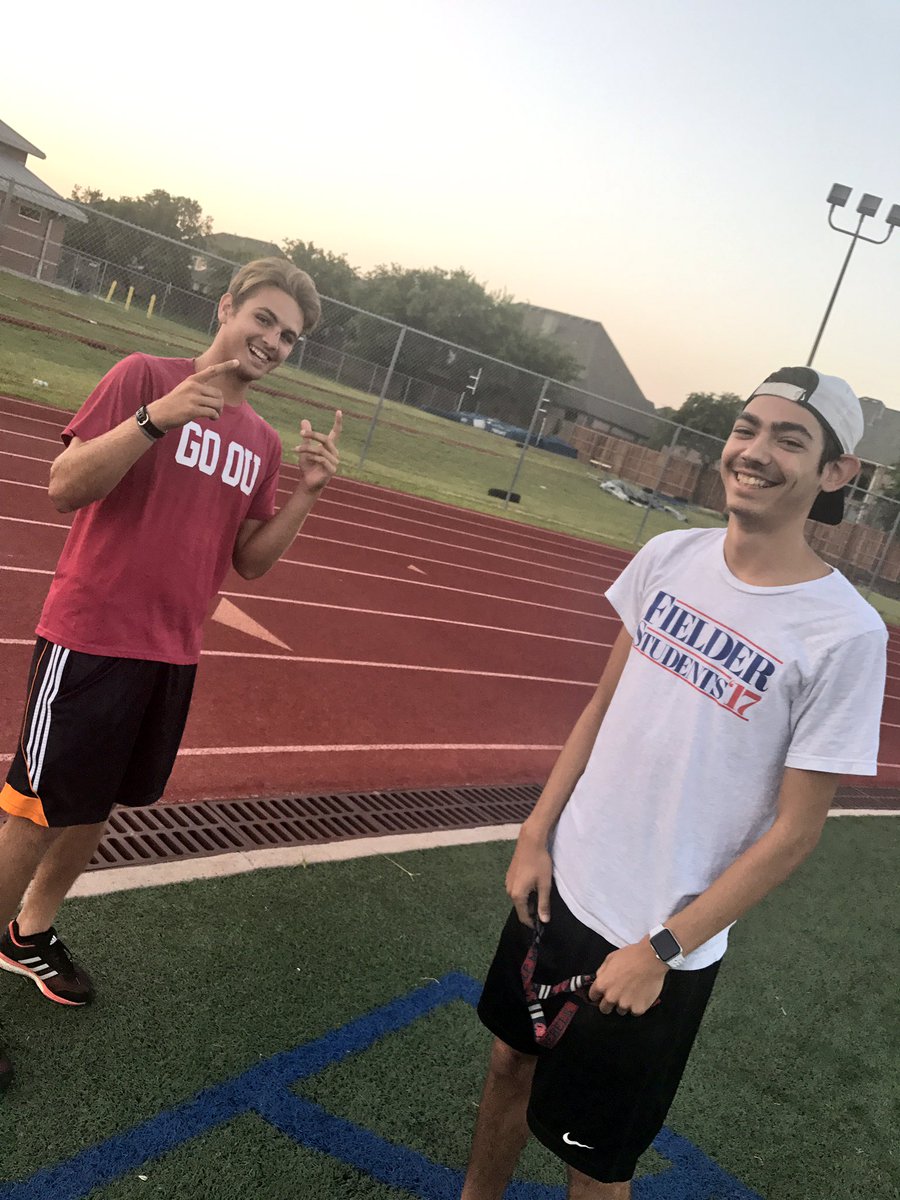 Coach Capeau tweet media