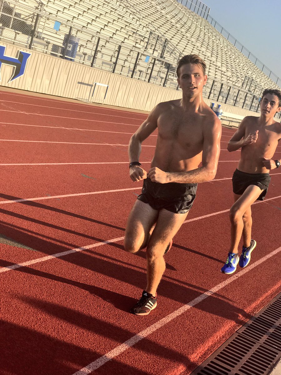 Coach Capeau tweet media