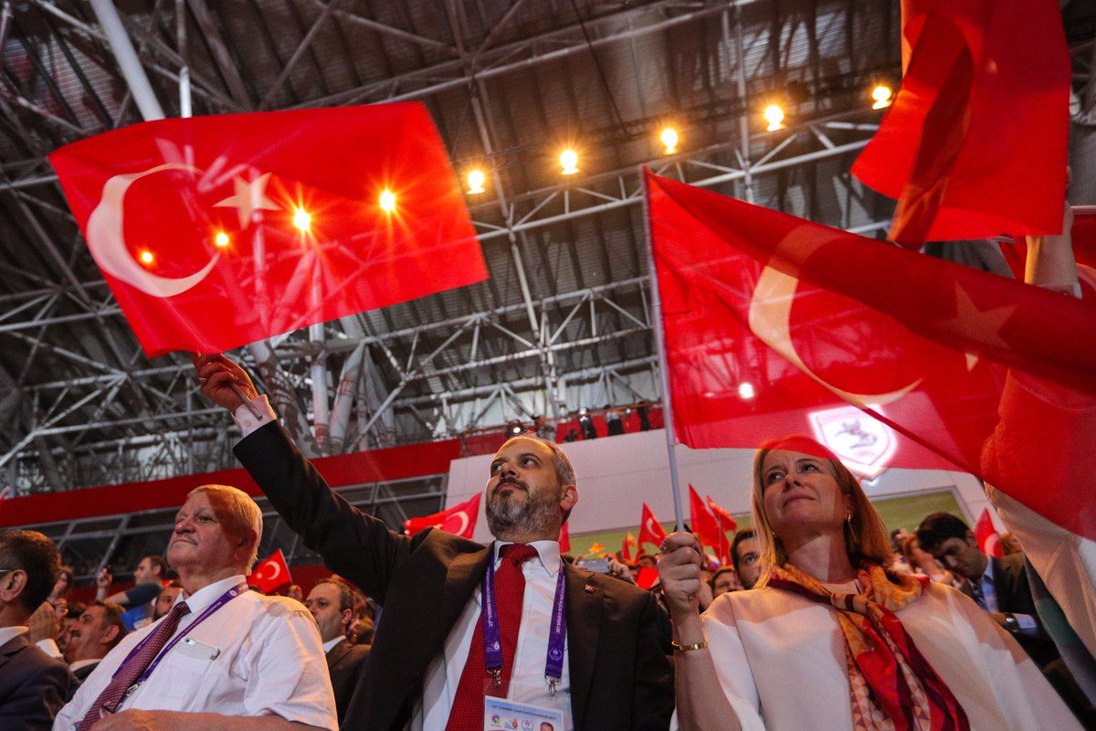 ackilic76's tweet photo. Samsunumuz tarihi bir geceye tanıklık ediyor! #Deaflympics2017 muhteşem bir törenle kapılarını açıyor👏 https://t.co/PgkINBCv68