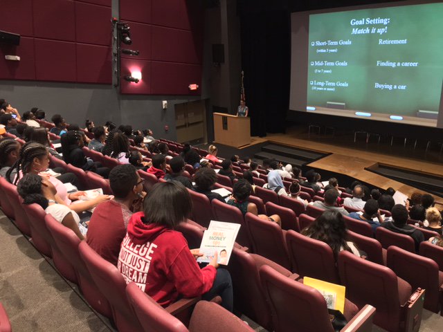 PCCC_GEARUP's tweet photo. GEAR-UP Paterson will like to thank HESAA for speaking to our High School Students about Financial Literacy today! @PCCC_GEARUP @NJ_GEARUP https://t.co/eFOFJaPwfD