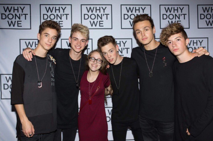pinknbluehes's tweet photo. its been a week since the best day of my life. i miss my boys & my friends more than anything :'(
#SomethingDifferentAtlanta https://t.co/qV4PrYmIdQ