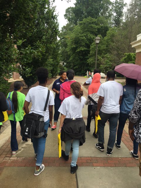 PCCC_GEARUP's tweet photo. Rain or Sunshine, GEAR-UP Paterson visits The College of New Jersey &amp; Nursing Simulation, in Ewing, NJ. @TCNJ https://t.co/2mi71UKpLI