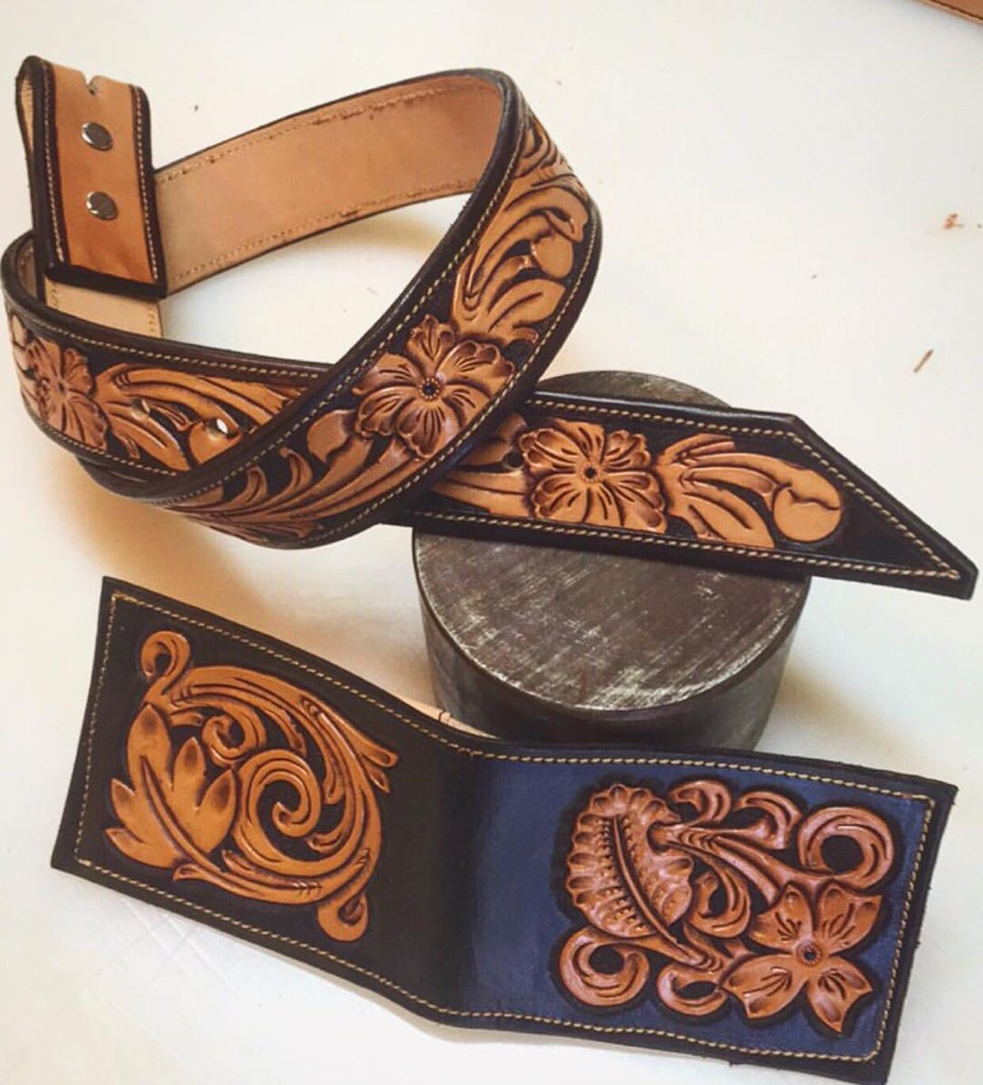 KorbanGibbs's tweet photo. KC Leather giveaway! Retweet to enter, read instructions for more information. https://t.co/7fsVukiYhj
