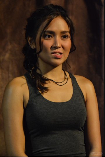 KaDreamersWorld's tweet image. BEHIND-THE-SCENES: La Luna Sangre Promo Shoot with Kathryn and Daniel entertainment.abs-cbn.com/tv/shows/lalun… #LaLunaSangreHuliKa