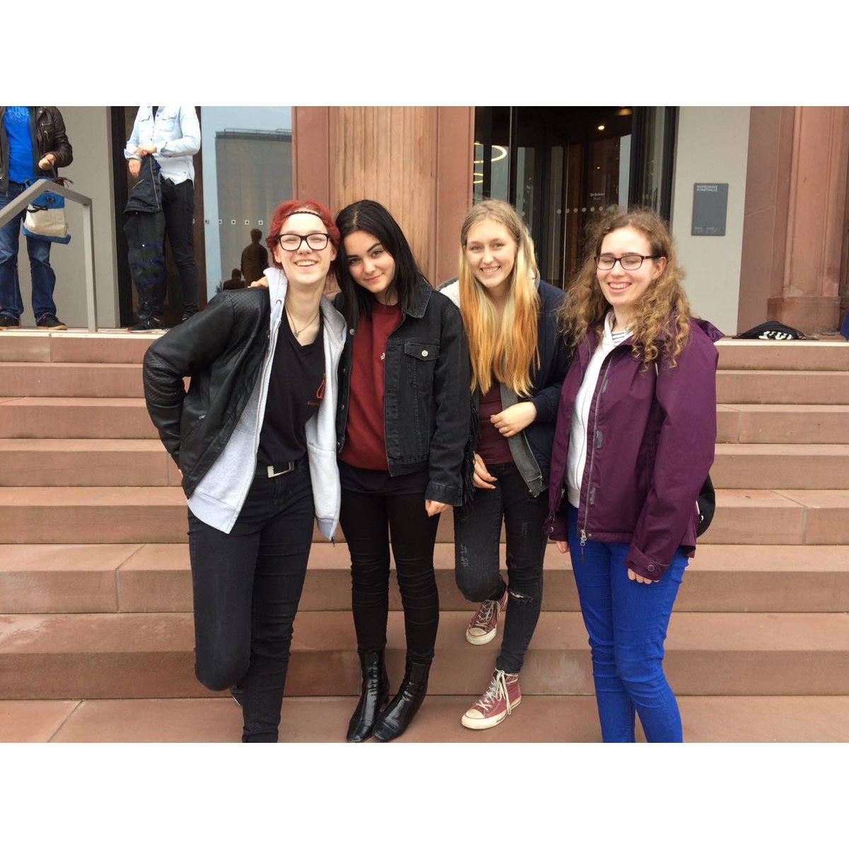 Ich bim happy.💞🌹
•16|07|2k17•
Tollster Mensch der welt!!!❤💞🌹
<a href="/nessiedeee/">nessiede</a>