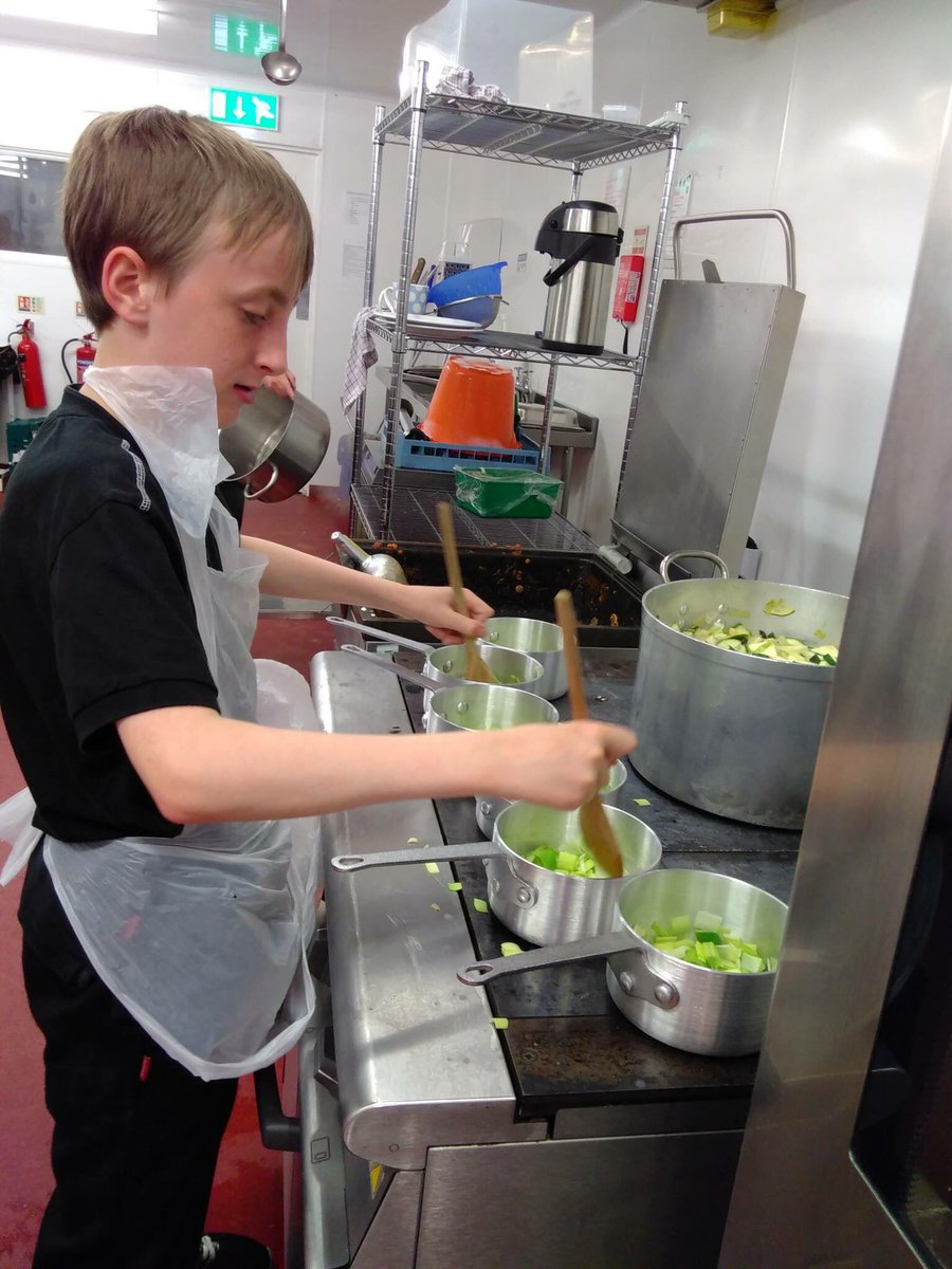 Fiona McKenzie OBE tweet media