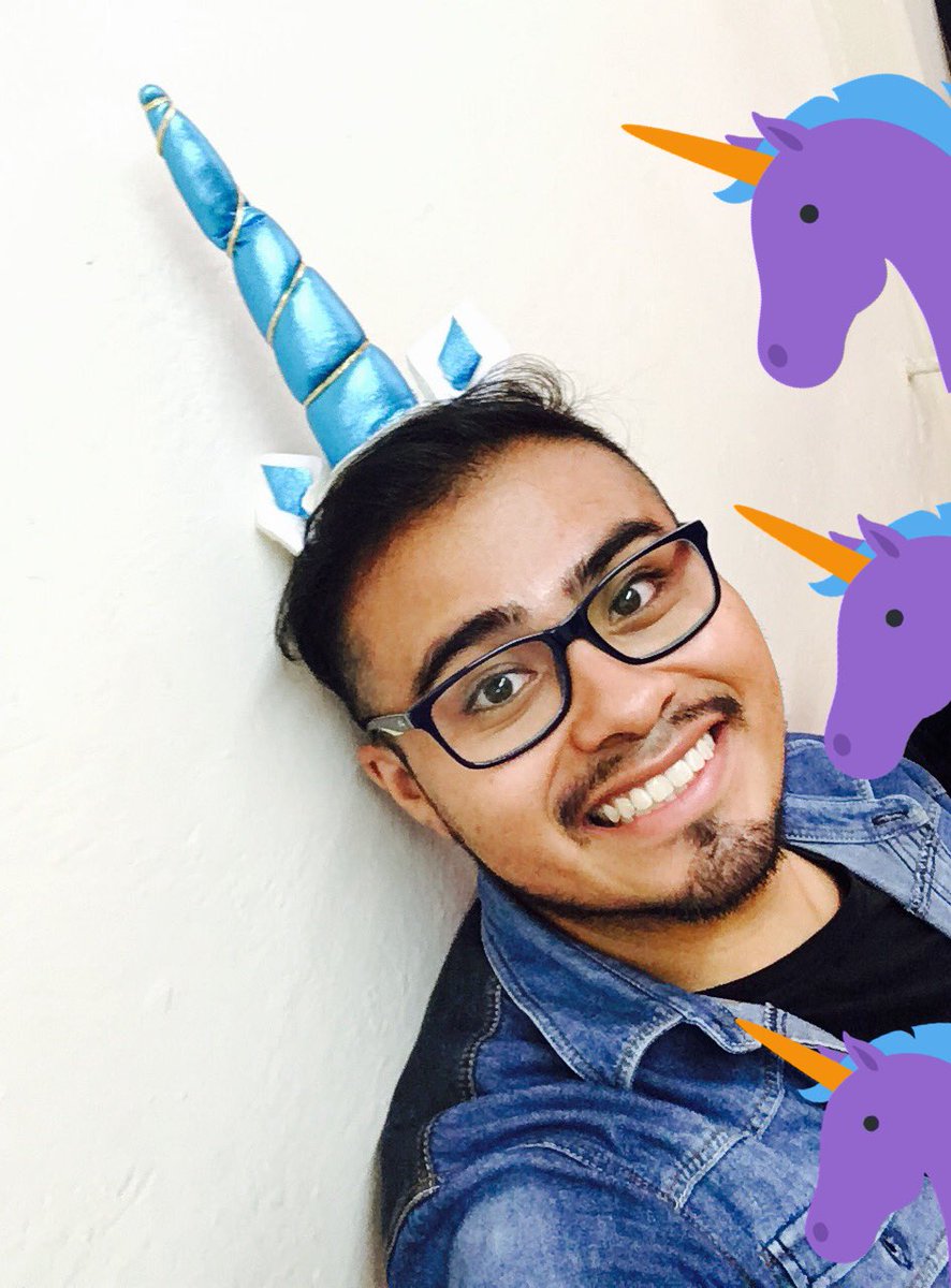 Dr_Salbutamol's tweet photo. Yo no les gustó por qué no les había subido foto de Unicornio  
#JoteandoAndo https://t.co/Y9Mu2KGN1B
