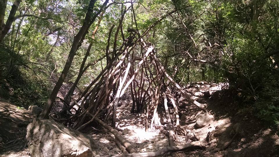 ProjectGoAndSee's tweet image. Incredible structure found in a river bottom in Utah by our friend Kevin! Be sure to check out his YouTube Channel! youtube.com/channel/UCxNjt…