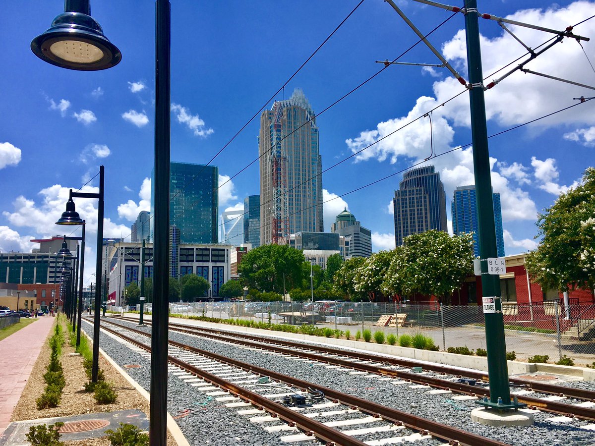 cltlab's tweet photo. 2 schools 1 skyline #cltlabway #charlotte https://t.co/XjEeQYfVxX