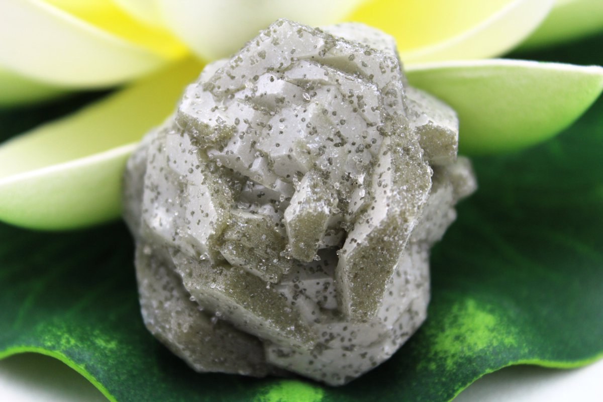 celestialearth7's tweet photo. Inner Mongolian Calcite Crystal Nodule Specimen CALN5
#CelestialEarth7 #Etsy https://t.co/I1jqWzpCye