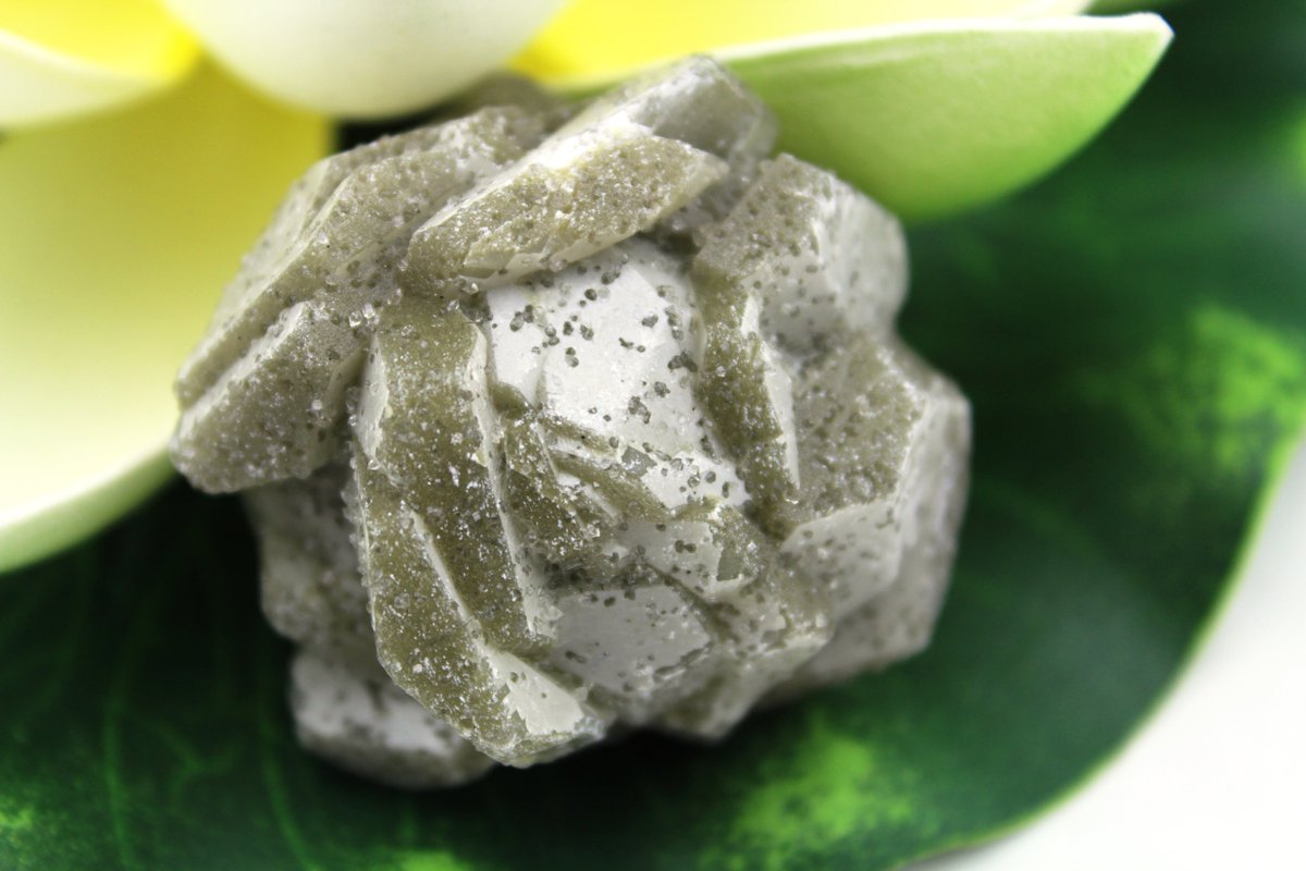 celestialearth7's tweet photo. Inner Mongolian Calcite Crystal Nodule Specimen CALN5
#CelestialEarth7 #Etsy https://t.co/I1jqWzpCye