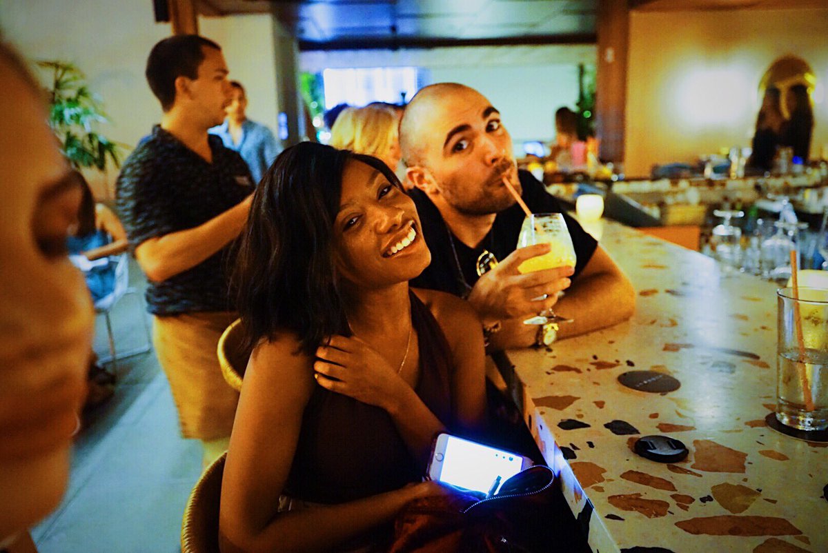 MattCheatCodes's tweet photo. Vacation be like... 
@anakih1 https://t.co/jPmw034Efr