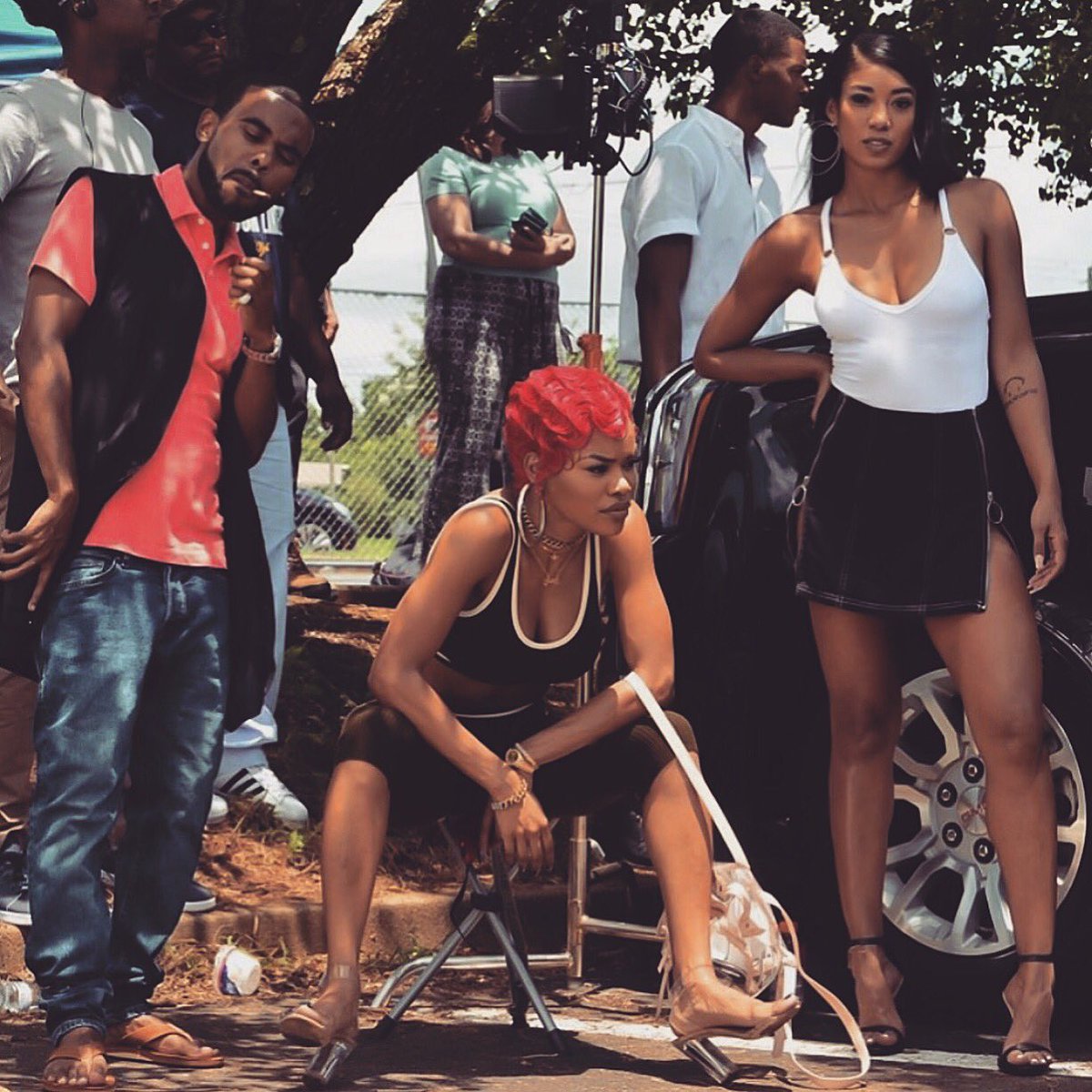 MilaJ's tweet photo. Another day at #DaTrap set 🎥 https://t.co/9qZlqXJb1V