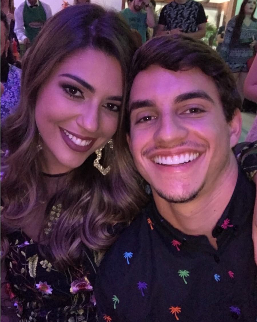 alayneAmorim's tweet photo. Quem guenta cm esse dois eu num guentoo... Meus amores ❤💙😍😍😍 https://t.co/2IbMjFGDiL