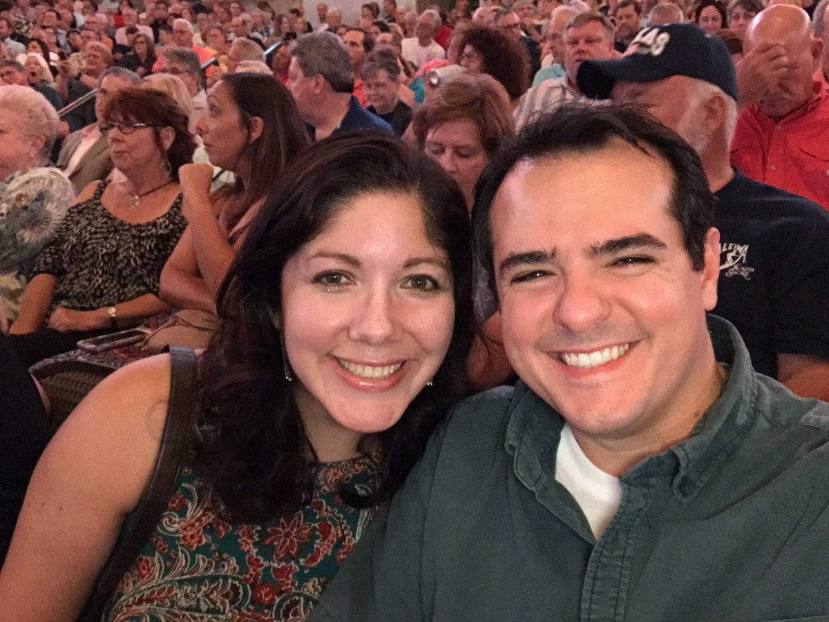 Lori Valencia tweet media