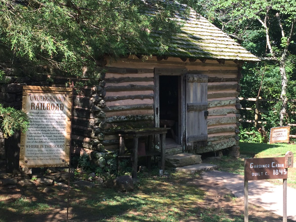 CameronEES's tweet photo. #al200decatur beautiful morning @burrittmuseum https://t.co/FsV7GY5H8O