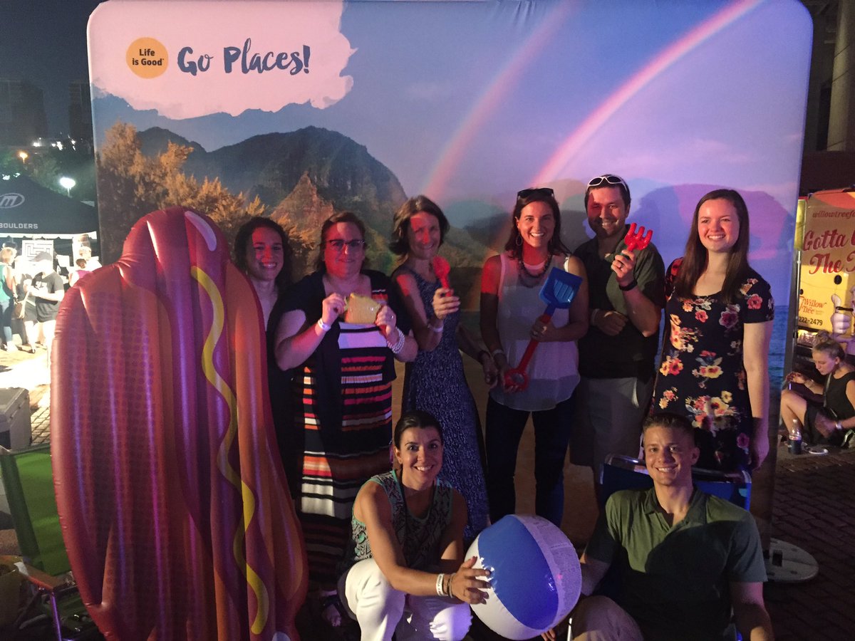 familyreach's tweet photo. Great time w/ the team at @BostonMagazine's #BestFest! Thanks for the photo op @Lifeisgood! #thisisoptimism https://t.co/CZtLuR8pbX