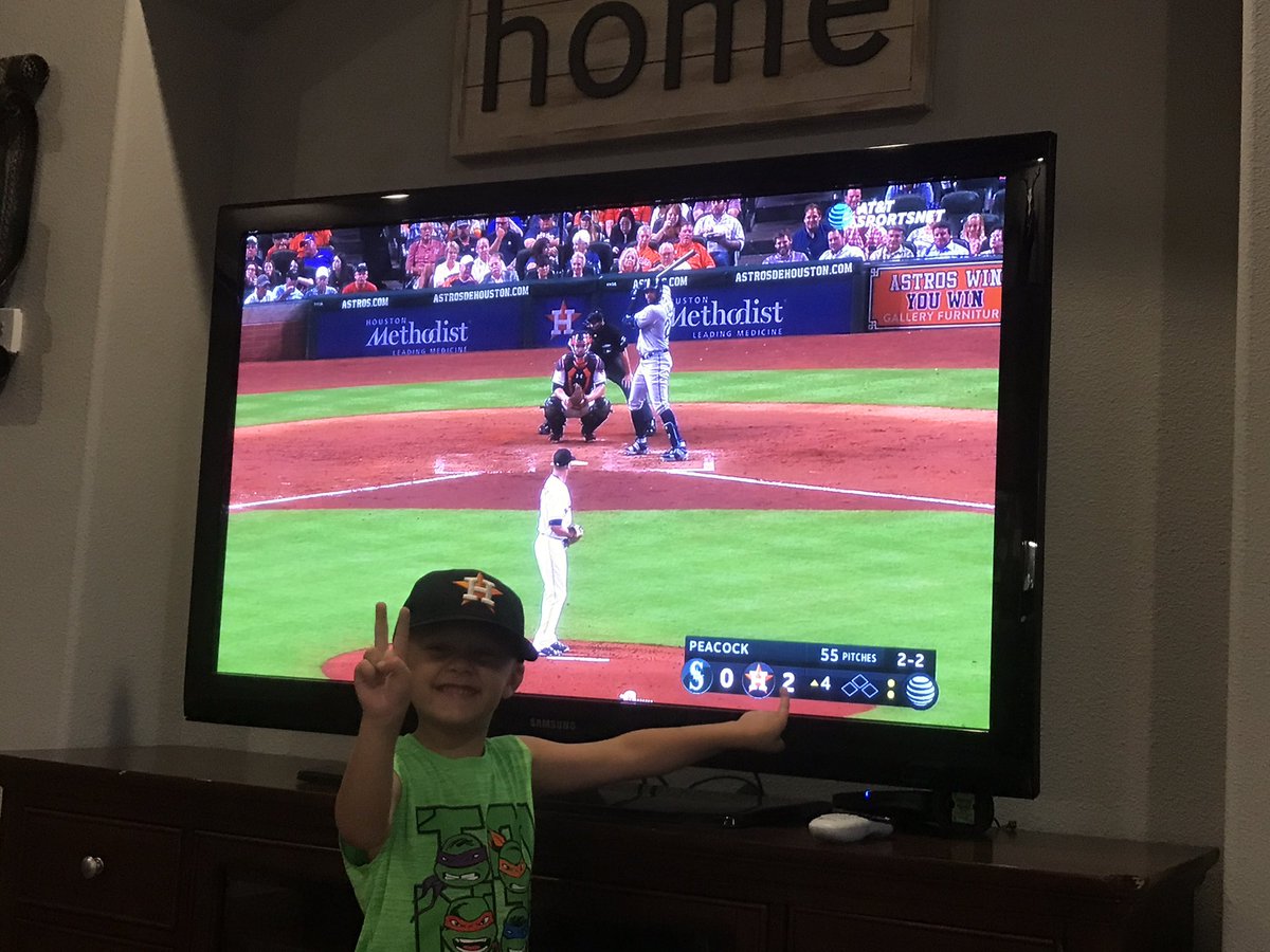 Astros 2sday! <a href="/blummer27/">Blummer Bock</a> <a href="/JuliaMorales/">Julia Morales</a> <a href="/RealToddKalas/">Todd Kalas</a> <a href="/astros/">Houston Astros</a> <a href="/ATTSportsNetSW/">SpaceCitySN</a>
