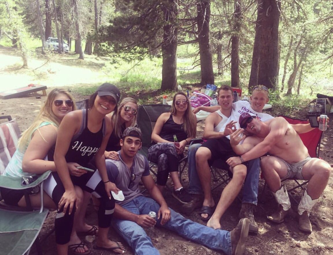 avalos_alyssa's tweet photo. I don't think any of us were sober once these last 4 days #dothedeal #canttrustthem #igotbaptized #tylerneedsahaircut #somanynicknames https://t.co/smavS7Yu7M