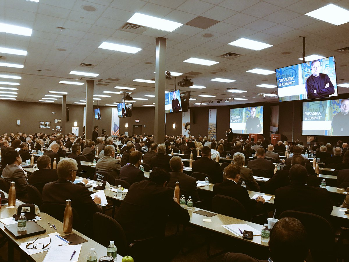 BrandonSawalich's tweet photo. Talent trumps tenure &amp; titles. @RyanEstis #StarkeyTeamSummit 
#WinningTheFuture https://t.co/PN8eppnELf